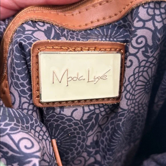 Green Leather Drawstring Bag - Picture 8 of 12